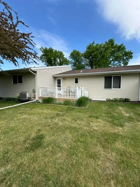 131 Belleville Court Thief River Falls, MN 56701