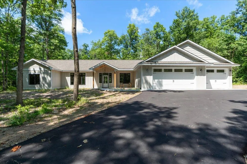 2642 Winter Creek Court SW Nisswa, MN 56468
