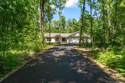 2642 Winter Creek Court SW