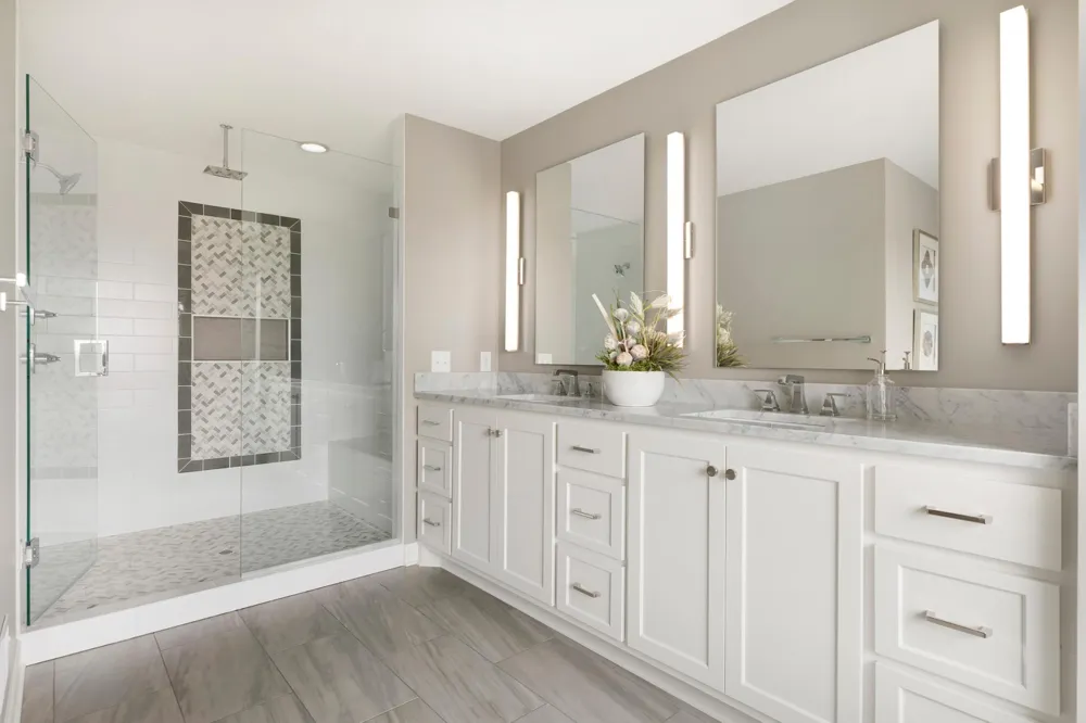 18780 Minnetonka Boulevard Deephaven, MN 55391