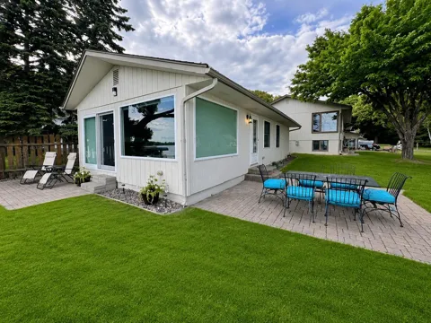 1744 Old Cty Road 120 NE #3