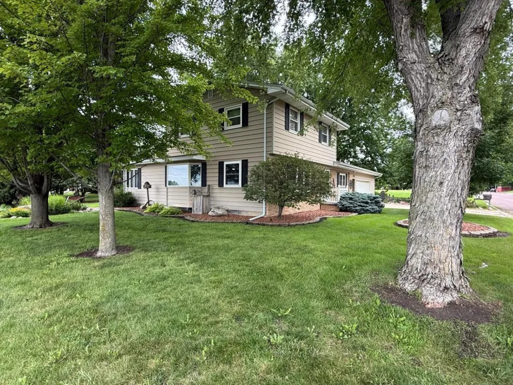 1134 10th Street Westbrook, MN 56183