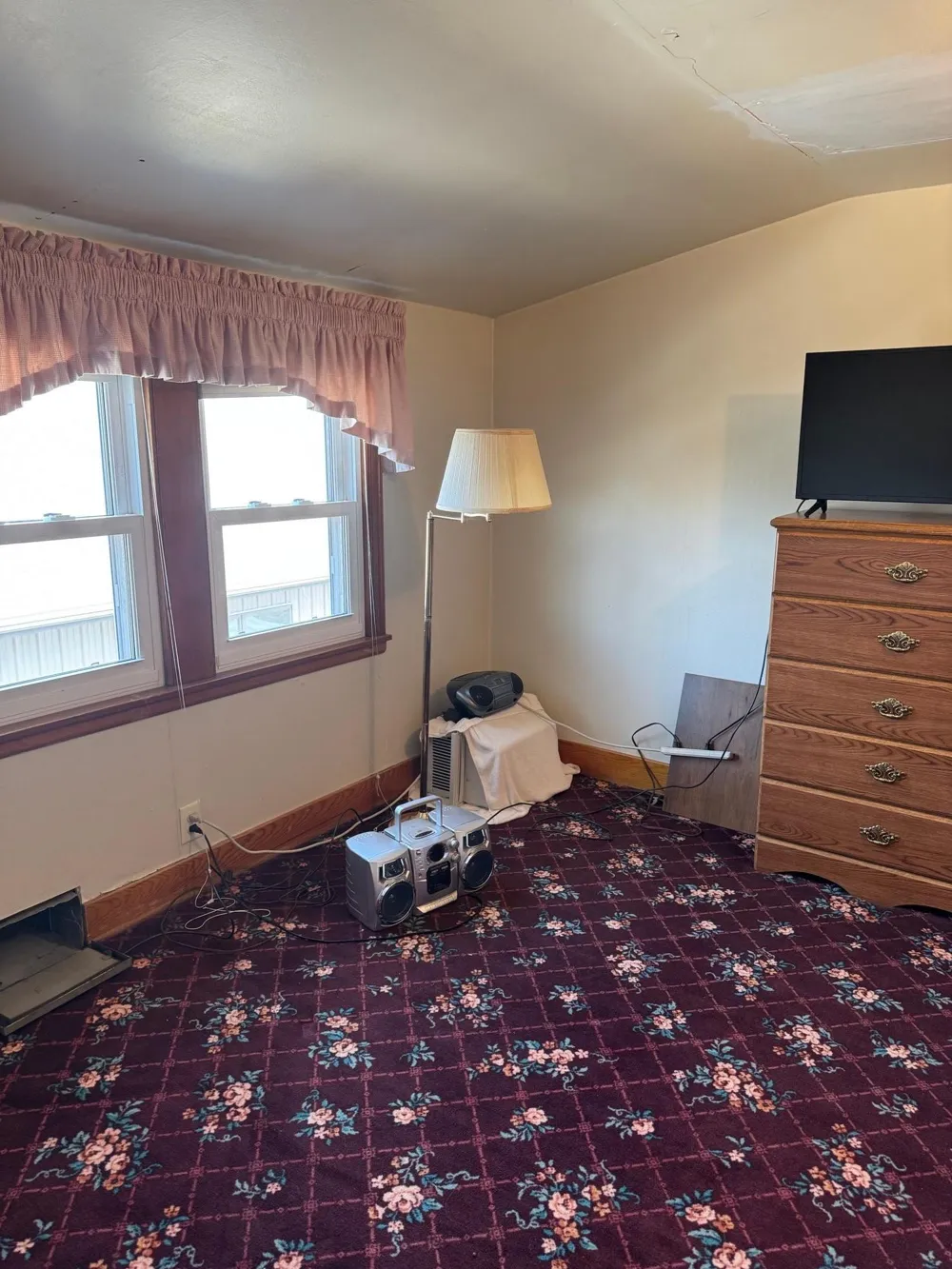 821 1st Avenue W Edgerton, MN 56128
