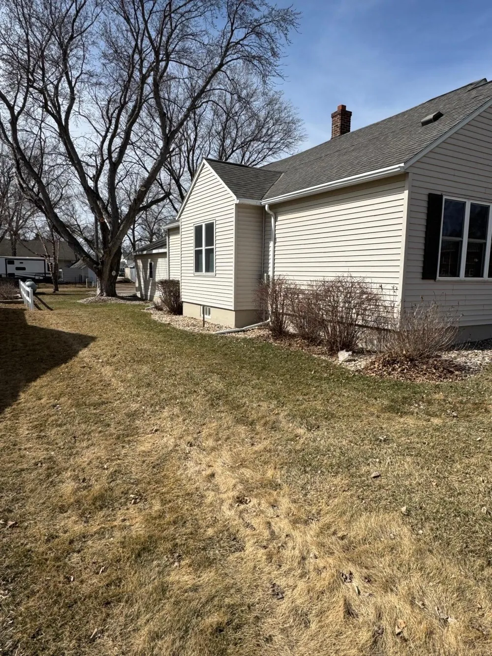 821 1st Avenue W Edgerton, MN 56128