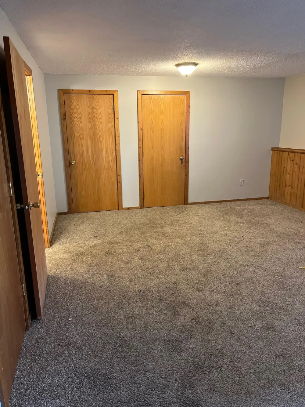 833 S Walnut Street Belle Plaine, MN 56011