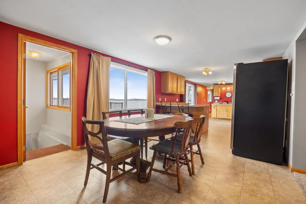 43951 Percheron Loop Pelican Rapids, MN 56572
