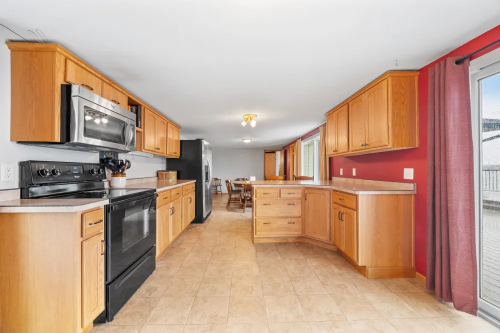 43951 Percheron Loop Pelican Rapids, MN 56572