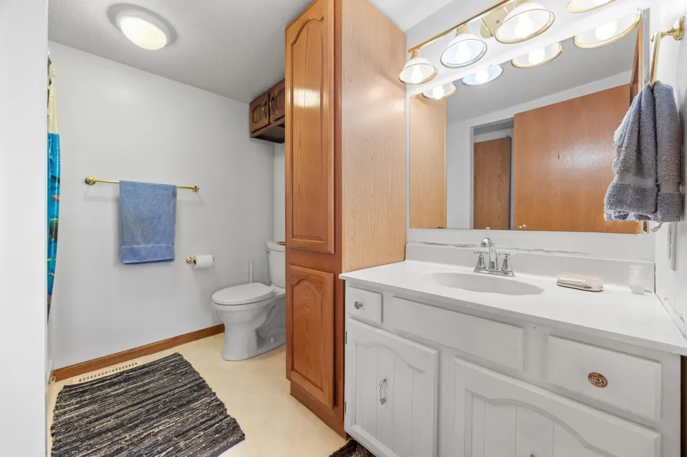 43951 Percheron Loop Pelican Rapids, MN 56572