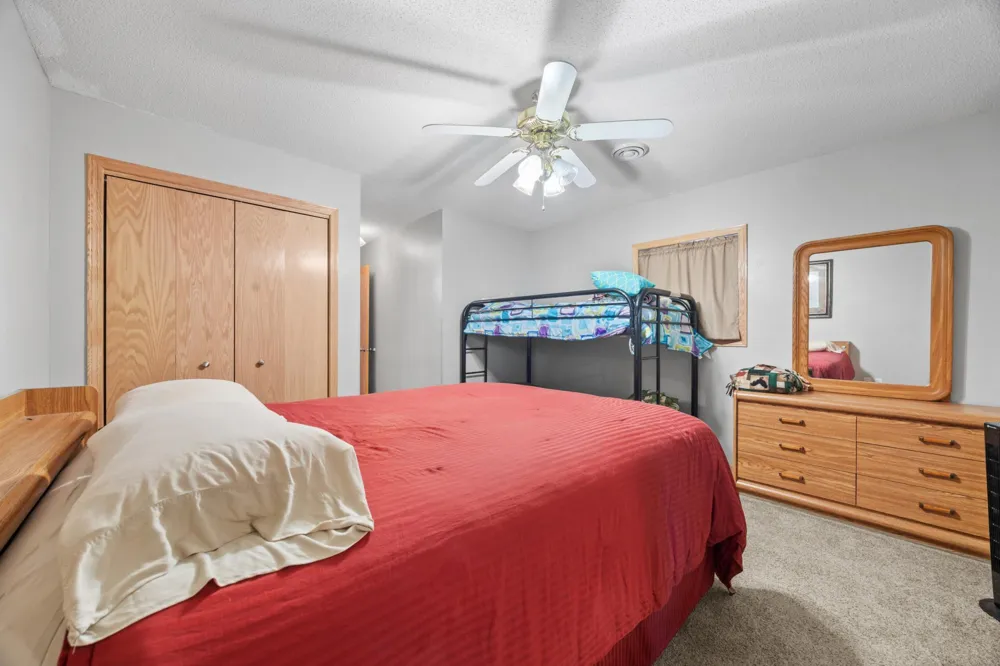 43951 Percheron Loop Pelican Rapids, MN 56572