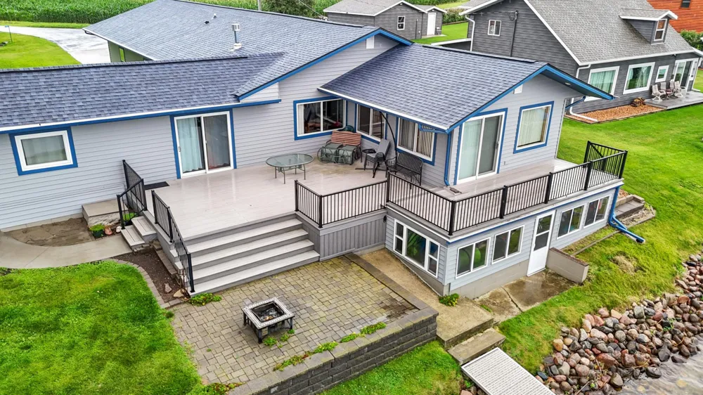 43951 Percheron Loop Pelican Rapids, MN 56572