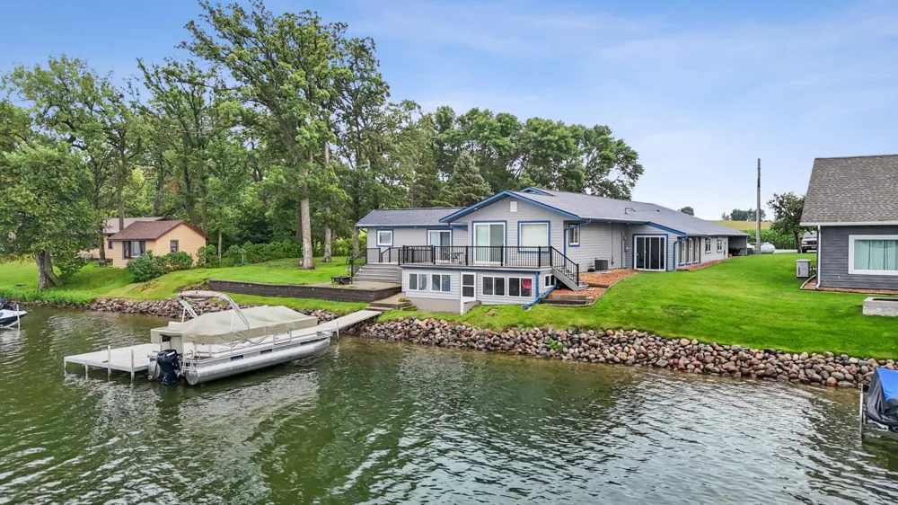 43951 Percheron Loop Pelican Rapids, MN 56572