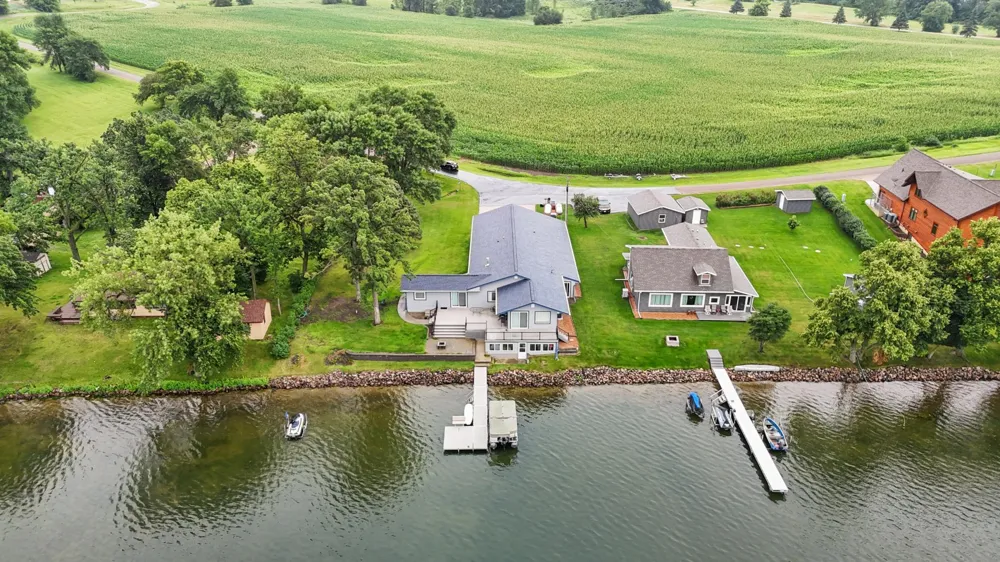 43951 Percheron Loop Pelican Rapids, MN 56572