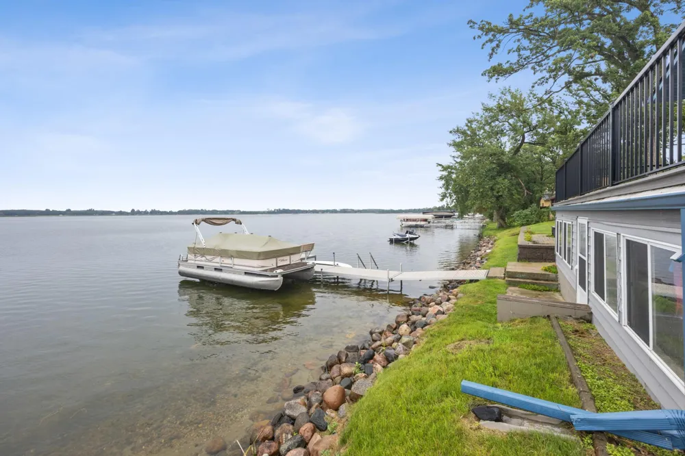 43951 Percheron Loop Pelican Rapids, MN 56572