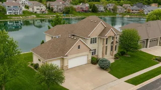 4066 Autumn Lake Court SW