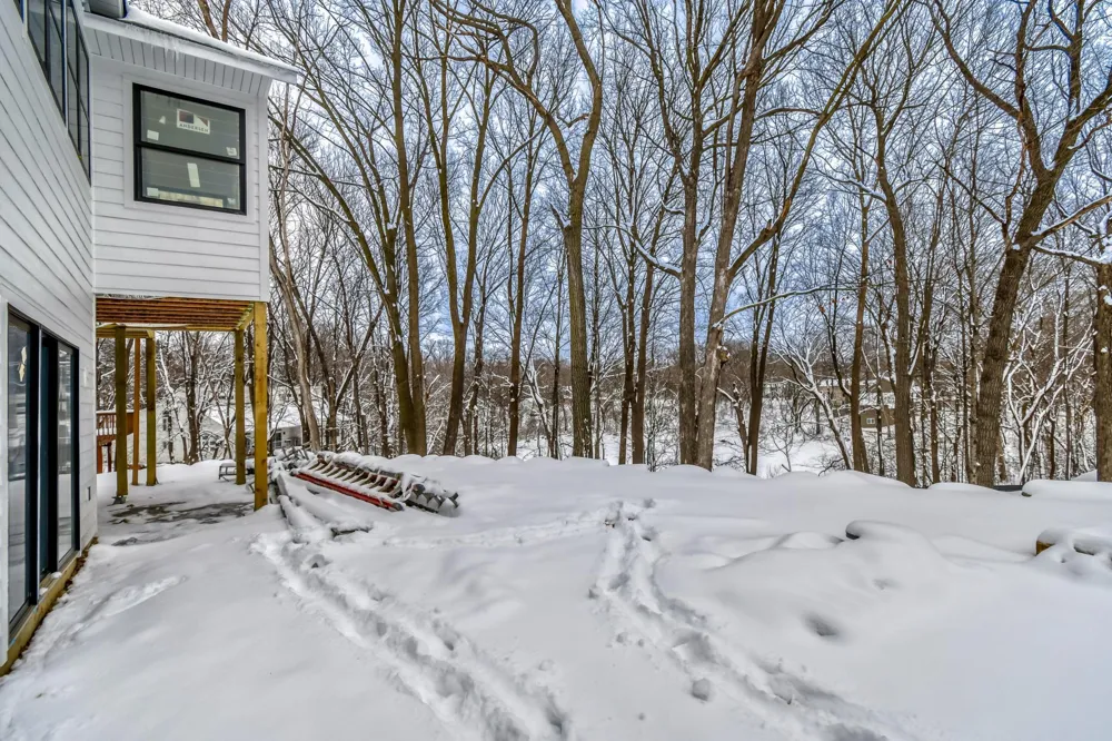 20383 Excelsior Boulevard Excelsior, MN 55331