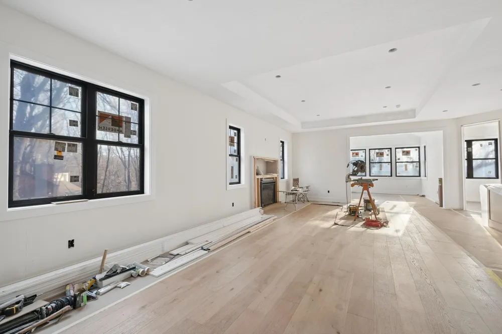 20383 Excelsior Boulevard Excelsior, MN 55331