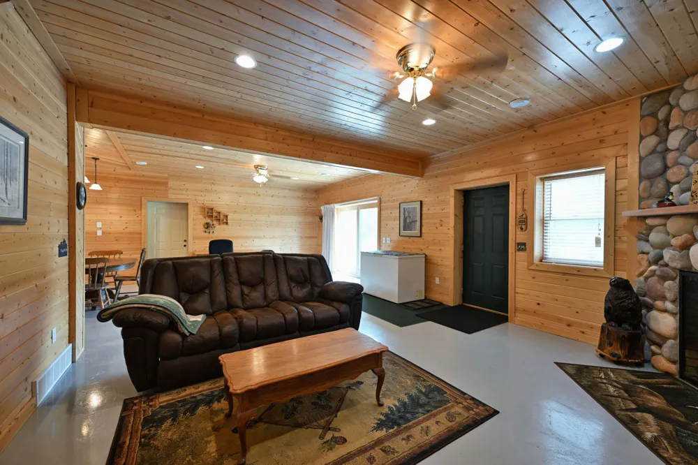 N5020 Red Pine Trail Spooner, WI 54801