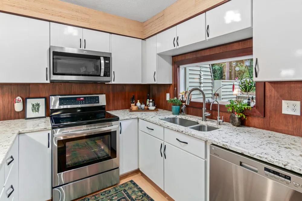 6311 Saint Croix Trail Stillwater, MN 55082