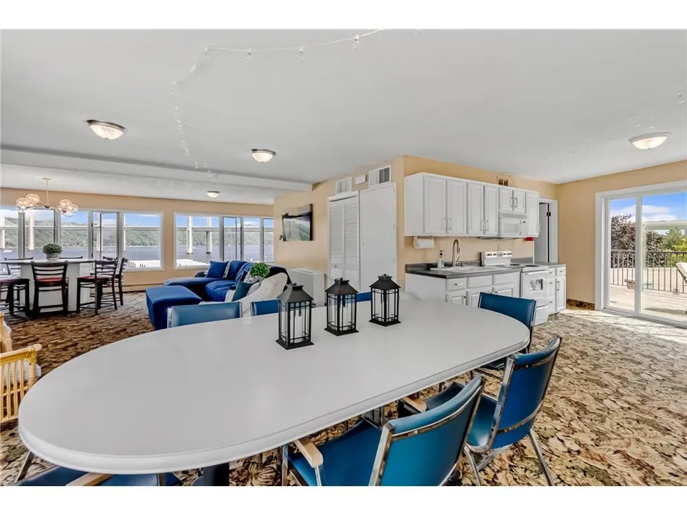 6311 Saint Croix Trail Stillwater, MN 55082