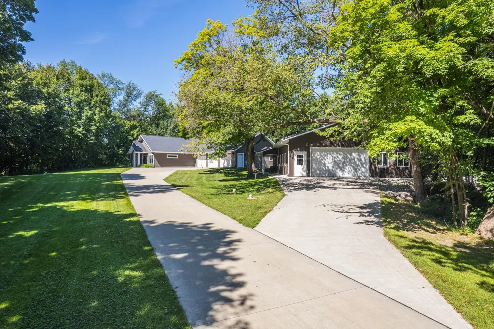 25379 Deerpath Loop Pelican Rapids, MN 56572