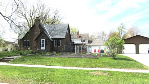 141 Summit Avenue