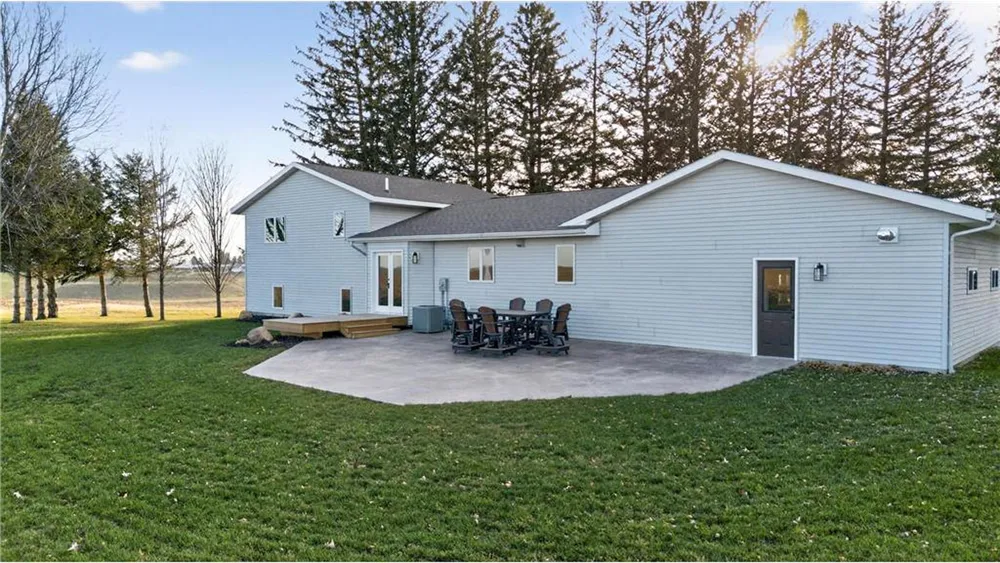 15158 241st Avenue Preston, MN 55965