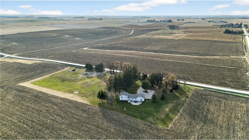 15158 241st Avenue Preston, MN 55965