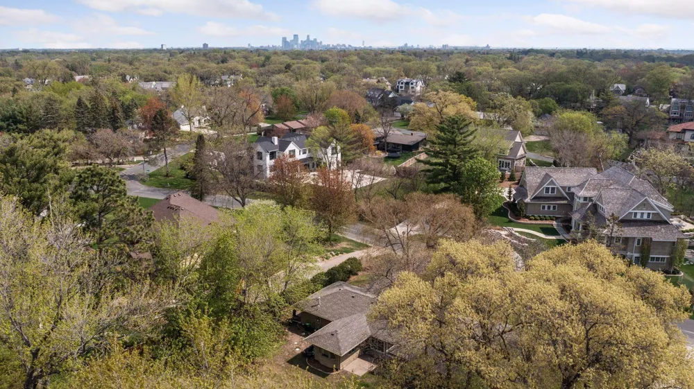 4908 Ridge Pl Edina, MN 55424