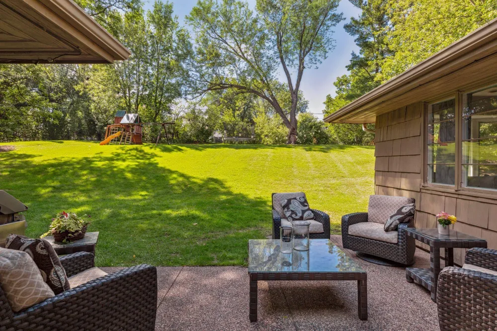 4908 Ridge Pl Edina, MN 55424