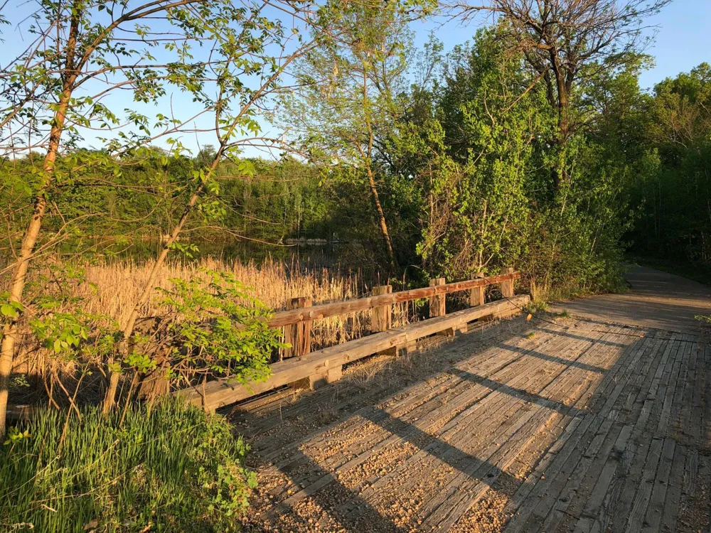 981 Peninsula Point Road Shakopee, MN 55379