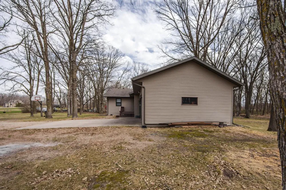 40142 244th Street Battle Lake, MN 56515