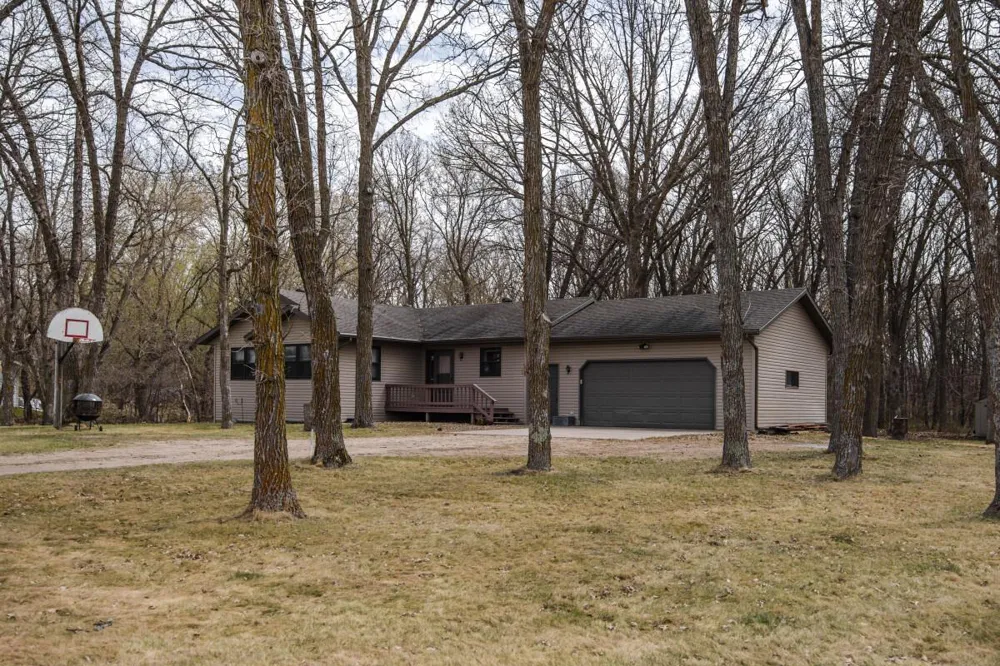 40142 244th Street Battle Lake, MN 56515