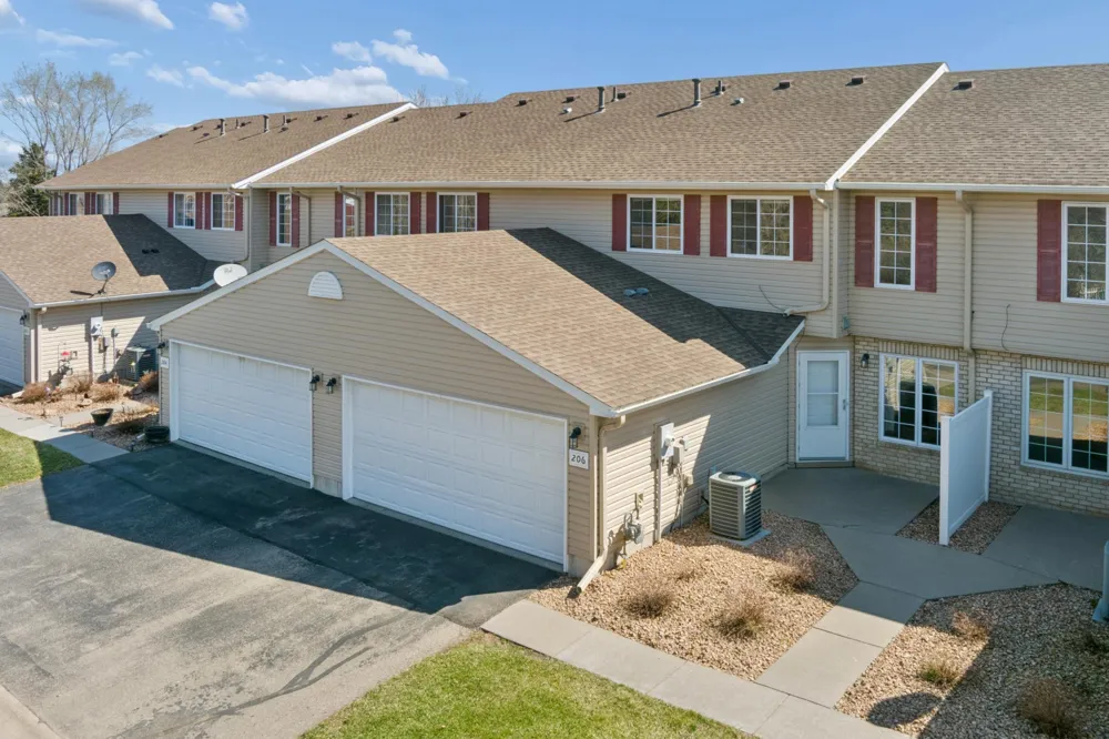 206 E Orchard Street Belle Plaine, MN 56011