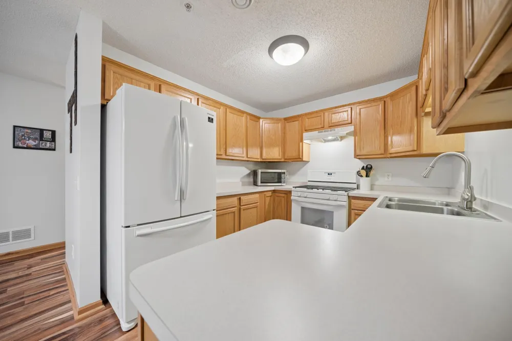 206 E Orchard Street Belle Plaine, MN 56011