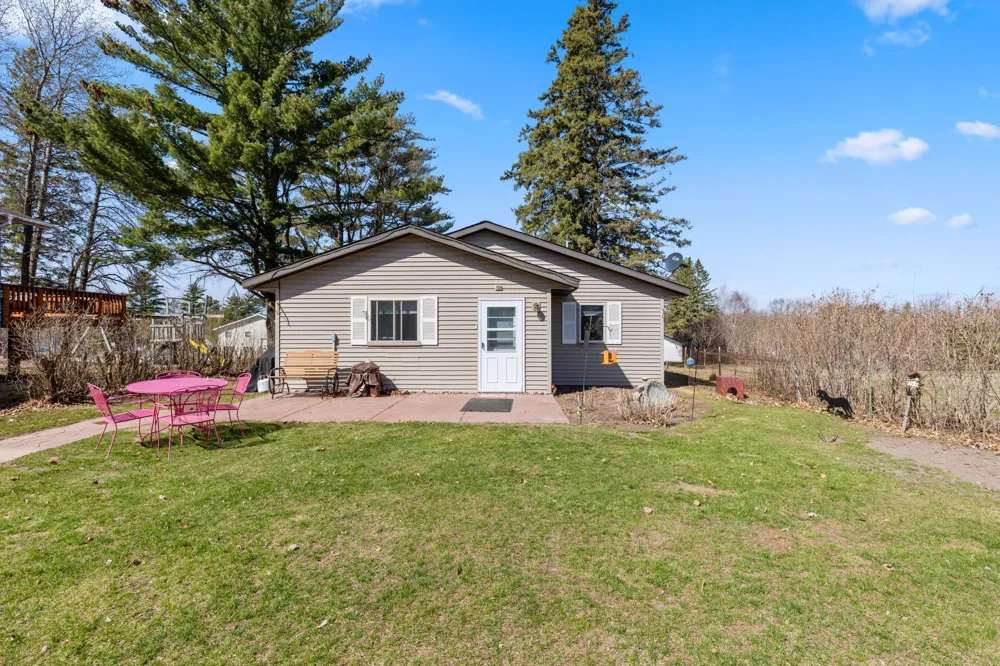 506 Seventh Street S Walker, MN 56484