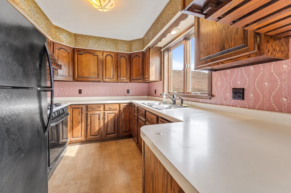 15107 County Road 25 Rollingstone, MN 55969