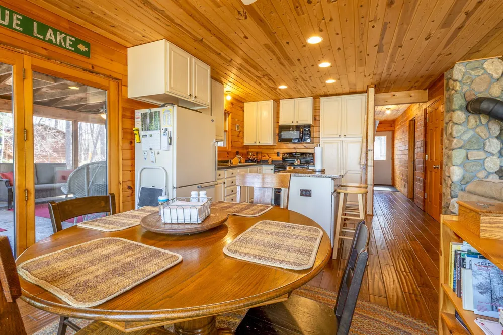 19520 Blue Lane E Emily, MN 56447