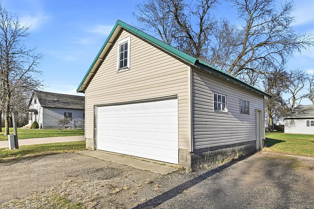 301 Minnie Street Paynesville, MN 56362