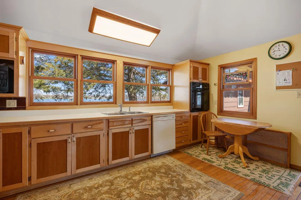 10200 Point Pleasant Road Chisago City, MN 55013
