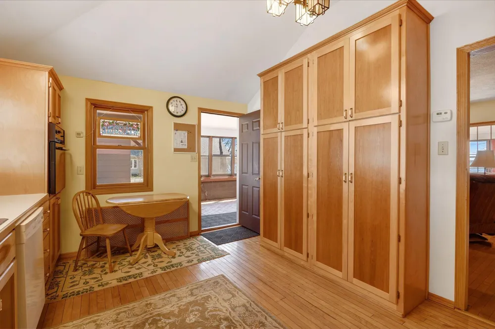 10200 Point Pleasant Road Chisago City, MN 55013