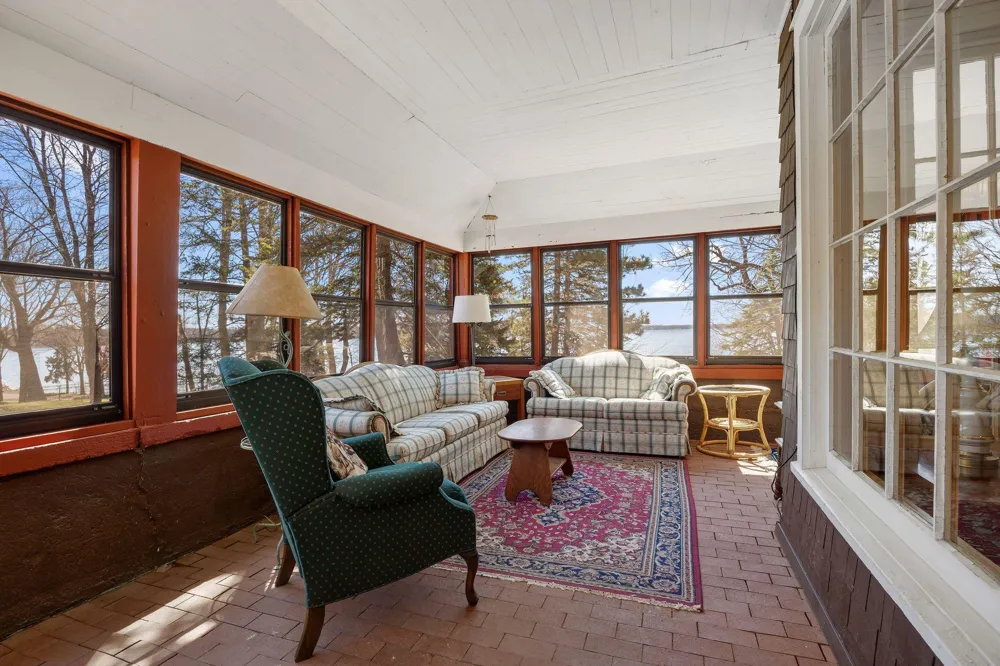 10200 Point Pleasant Road Chisago City, MN 55013