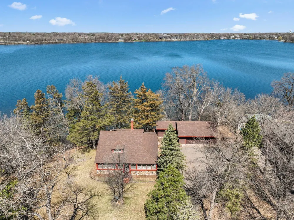 10200 Point Pleasant Road Chisago City, MN 55013
