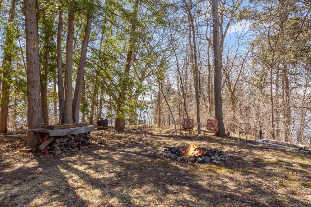 10200 Point Pleasant Road Chisago City, MN 55013