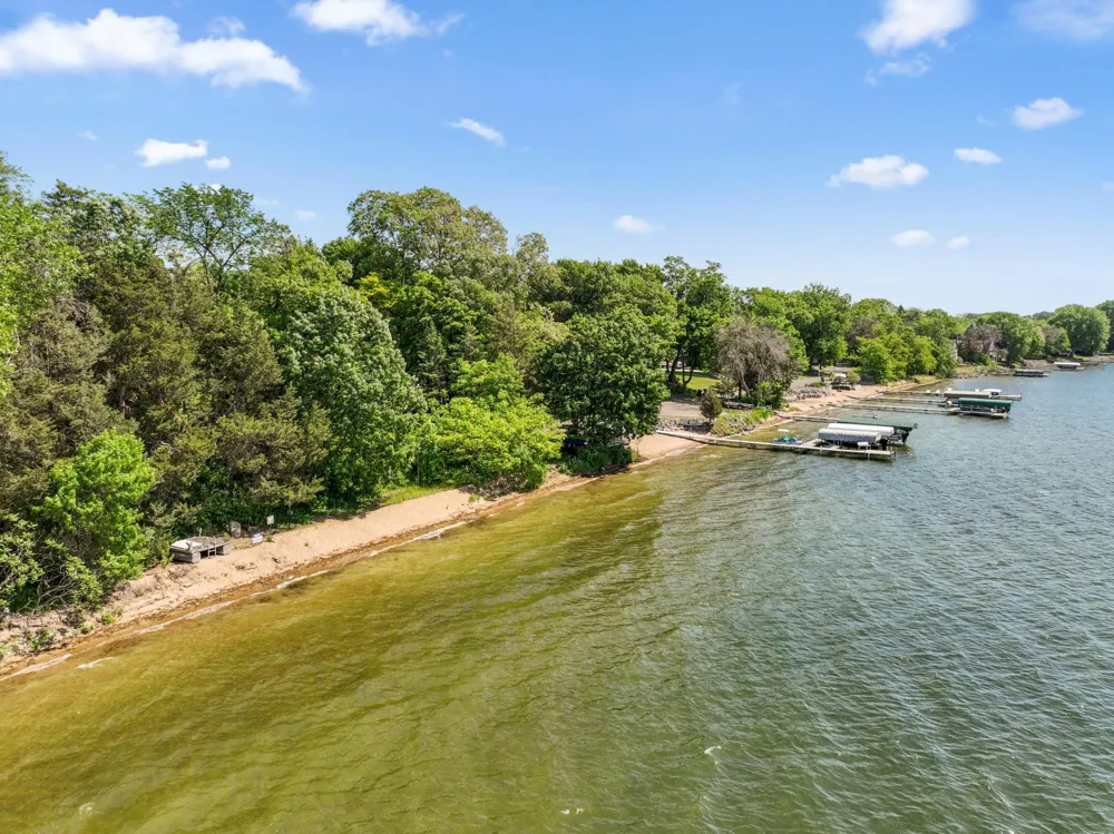 10200 Point Pleasant Road Chisago City, MN 55013
