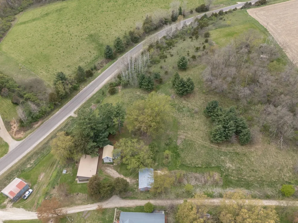 33704 County 25 Peterson, MN 55962