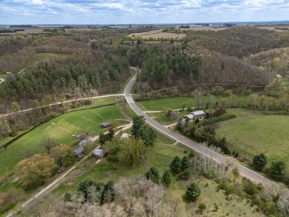 33704 County 25 Peterson, MN 55962