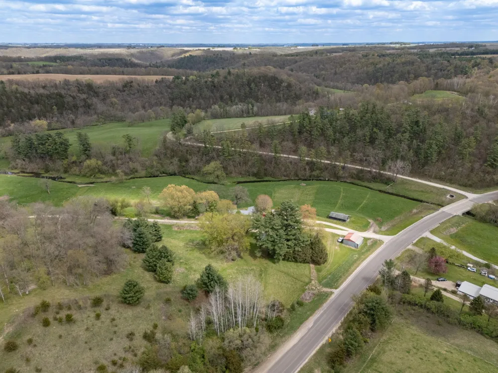 33704 County 25 Peterson, MN 55962