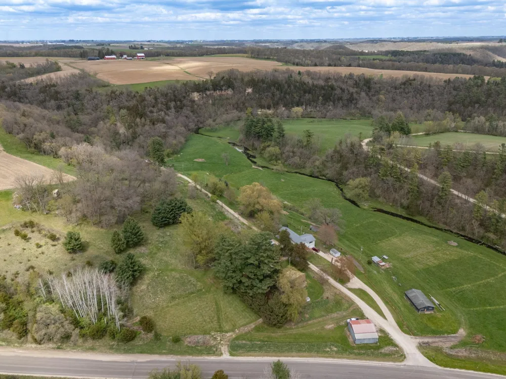 33704 County 25 Peterson, MN 55962