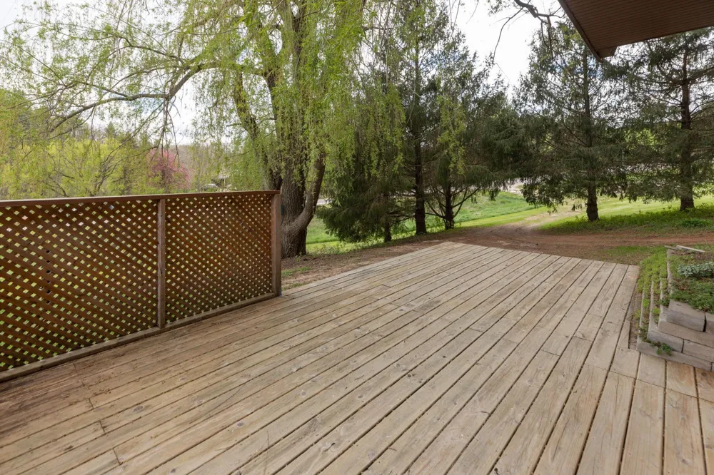 33704 County 25 Peterson, MN 55962
