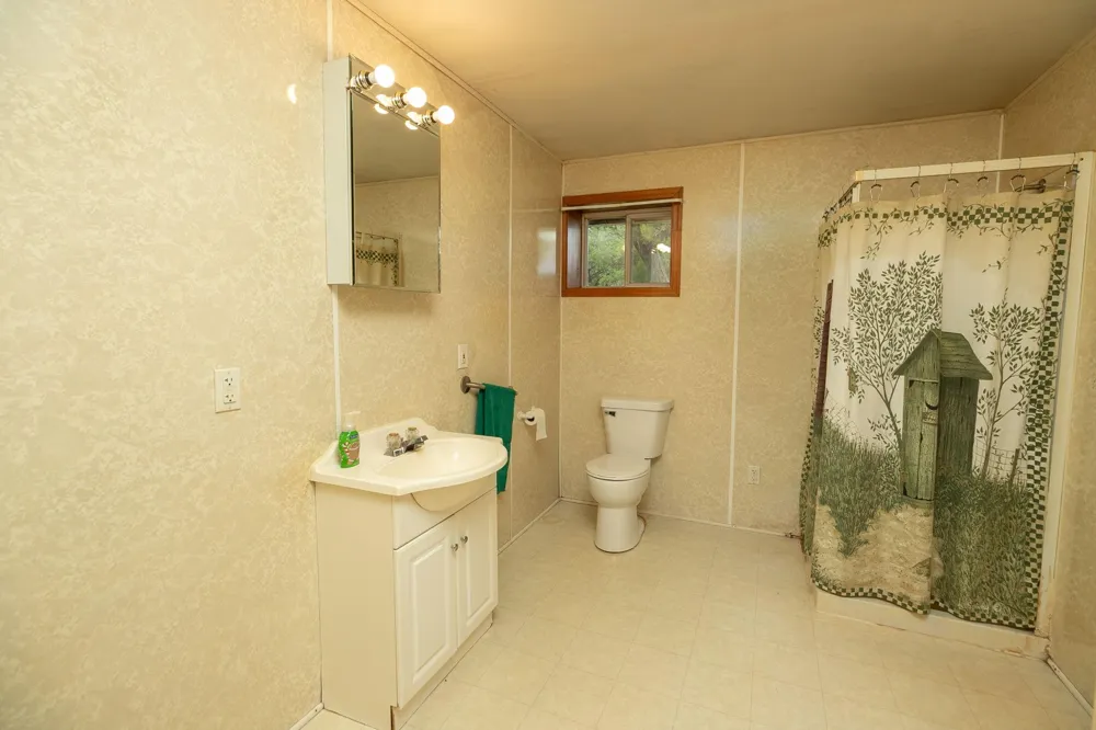 33704 County 25 Peterson, MN 55962